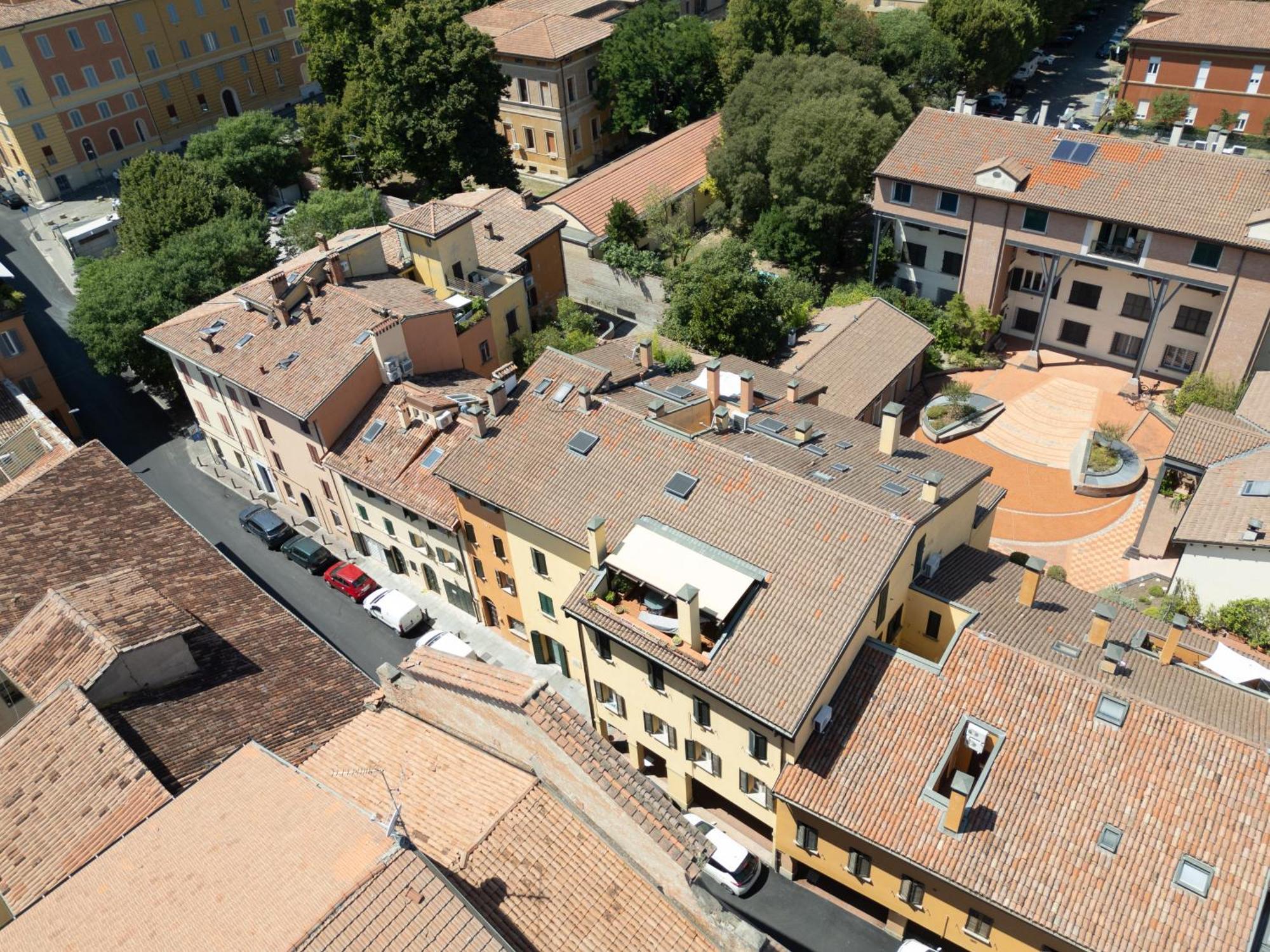 Bolognaroomscom — Photos 1