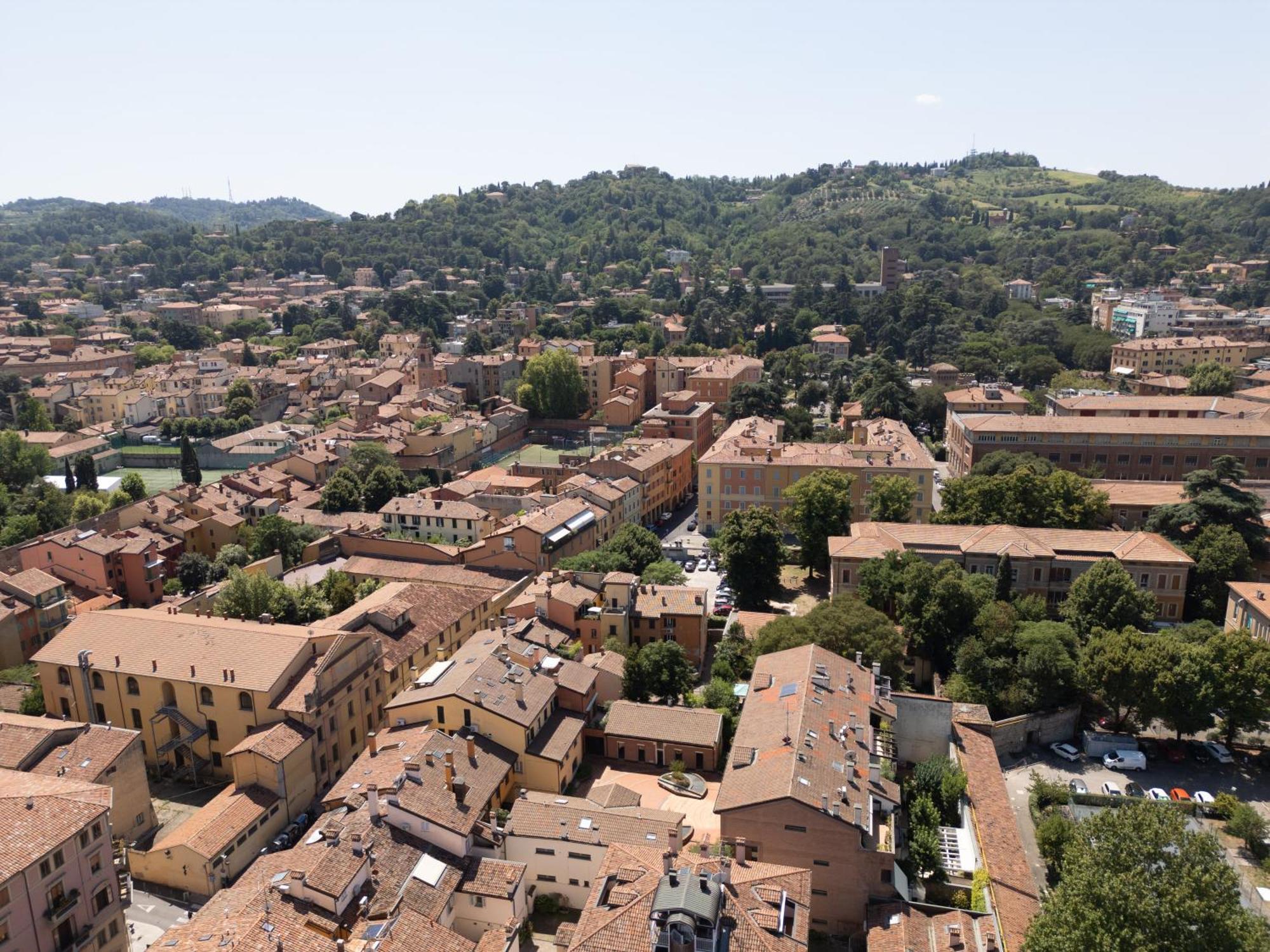 Bolognaroomscom, Bologna